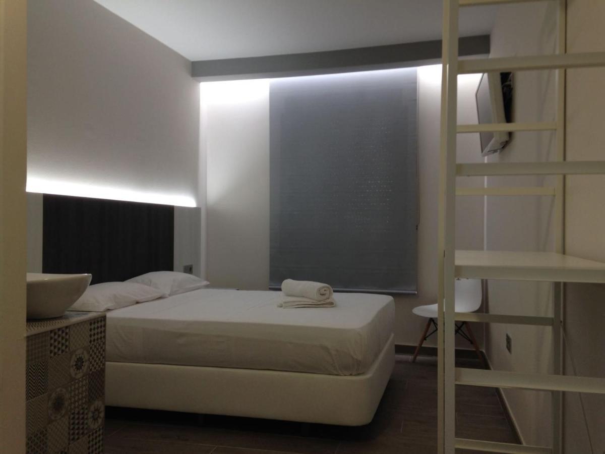 ולנסיה Hostal Letto Dal Mare מראה חיצוני תמונה