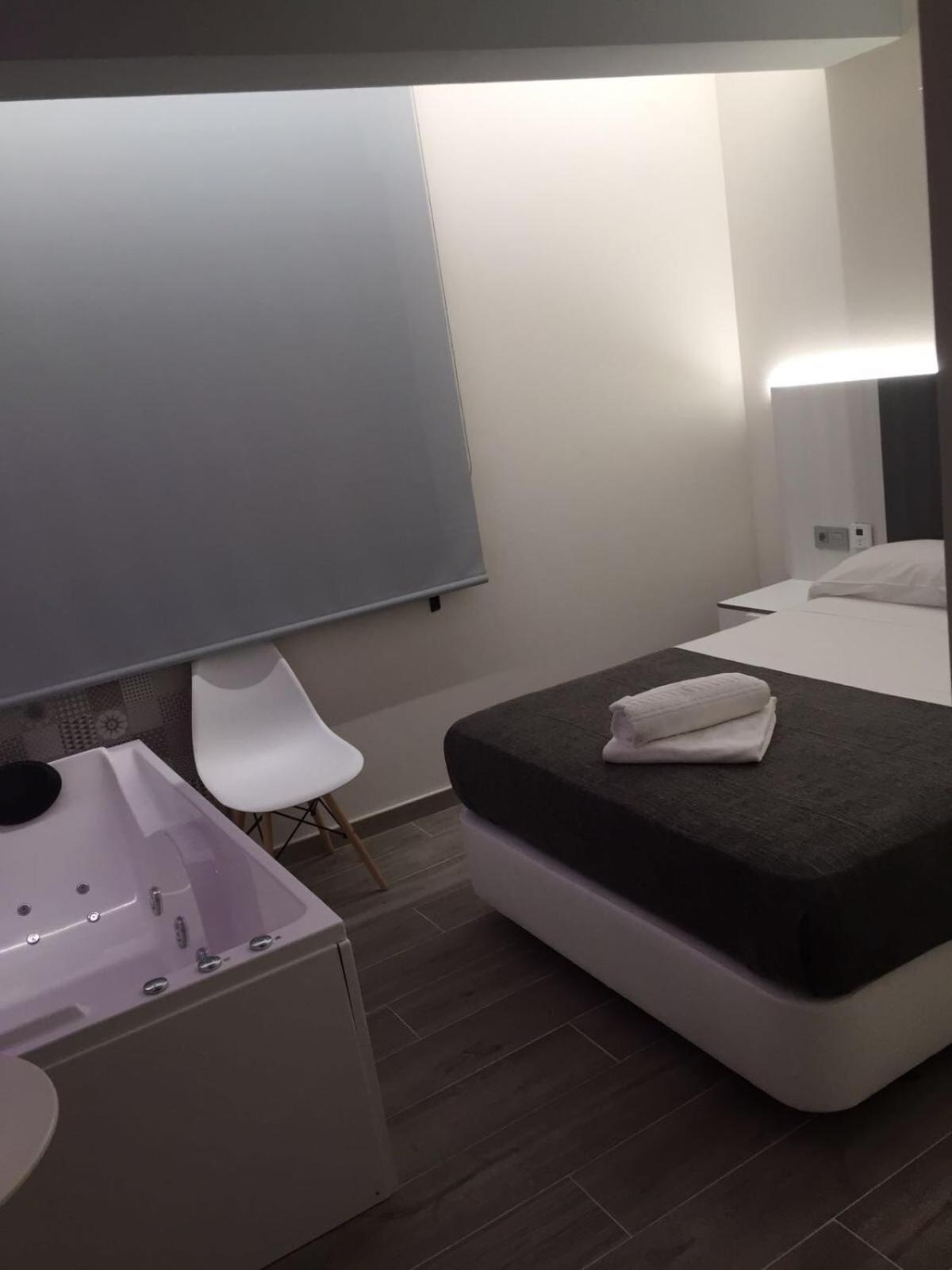 ולנסיה Hostal Letto Dal Mare מראה חיצוני תמונה